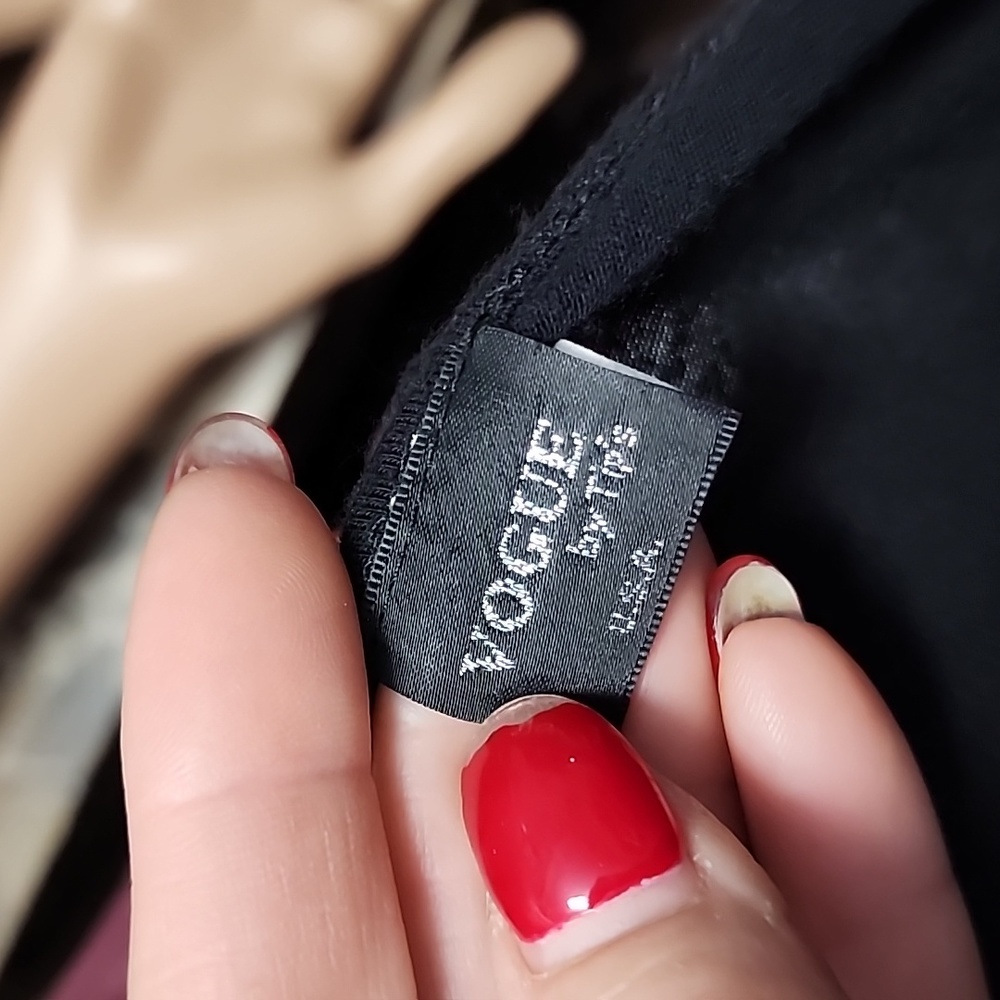 Top - Picture 9 of 10